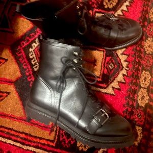 NWOT Combat boots